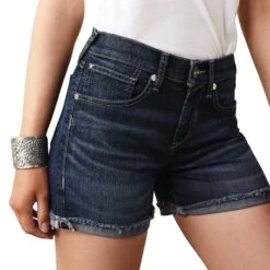 Women’s Ariat Zuri 5” Short #10044361 -Western Cowboy Equipment Store 18dc628109658a0602e8415a058c6002