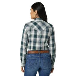 Women's Wrangler Essential Snap Front Shirt #112327184 -Western Cowboy Equipment Store 1e56290c7ba011fde3abb36552e4d3c4