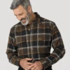 Men's Wrangler Riggs Heavy Weight Flannel Button Down Shirt #112317234 -Western Cowboy Equipment Store 5504bac45e7e4f5c9086db0c1930b2e0
