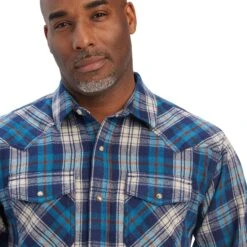 Men's Ariat Huntleigh Retro Fit Snap Shirt #10041772 -Western Cowboy Equipment Store 8f280a6f643c7e67e6eade5241a9c3e5