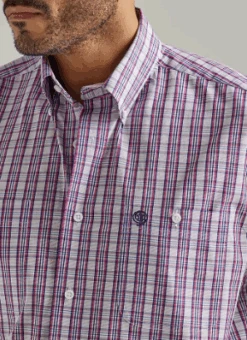 Wrangler Men's George Strait Button Down Shirt # 112327813X -Western Cowboy Equipment Store b9c4ac0efe10eac8557b16ebd33c4df5 e56bc212 3a4a 4806 8db5 7ea16e46c241